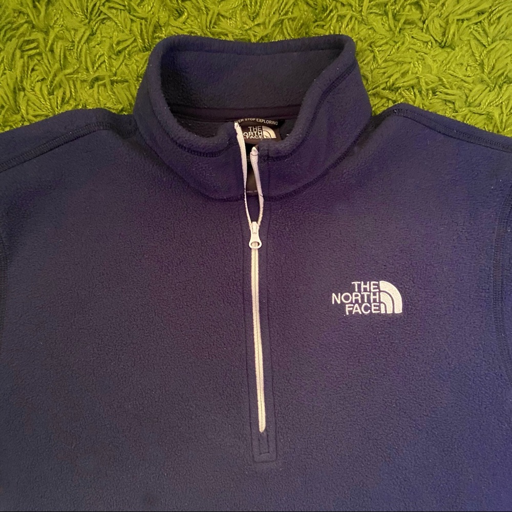 The North Face Navy Blue Fleece 1/2 Zip Pullover Sweater! Size Med